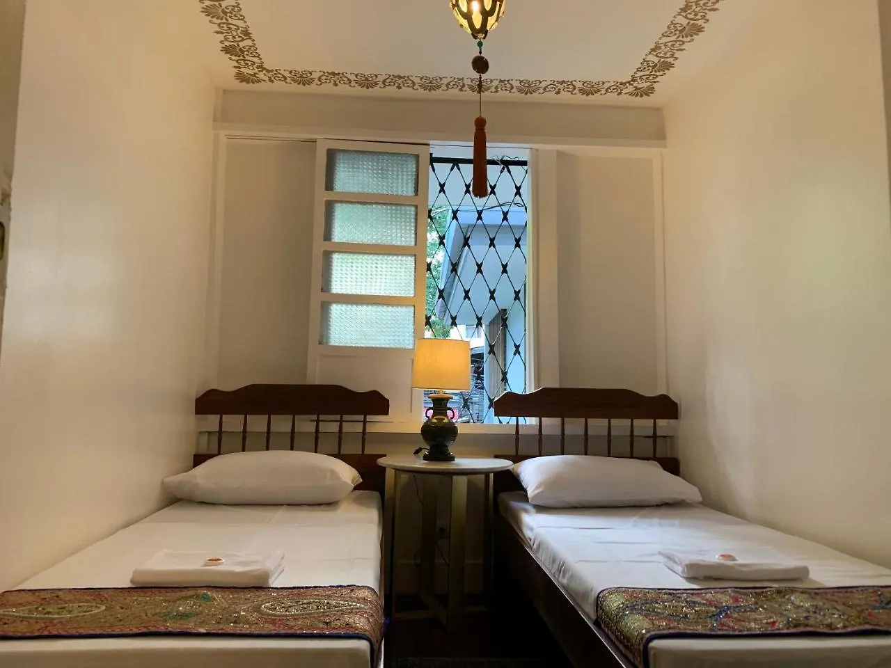 Courtyard Hotel Pasay 3*,