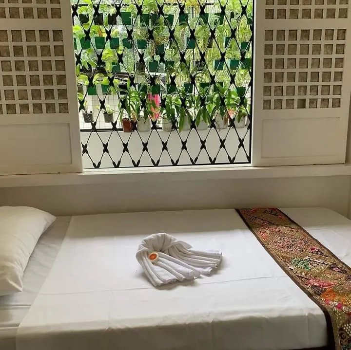 Courtyard Hotel Pasay 3*,