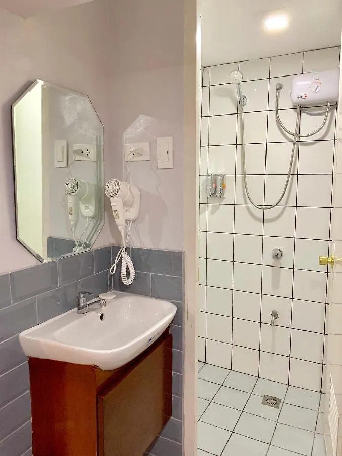 Courtyard Hotel Pasay